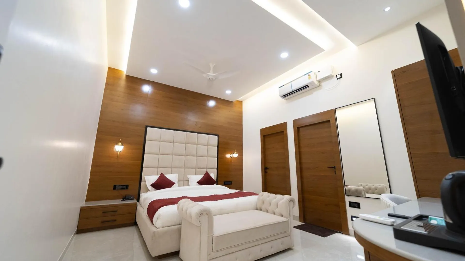 Homestay The Luxury Inn Varanasi India